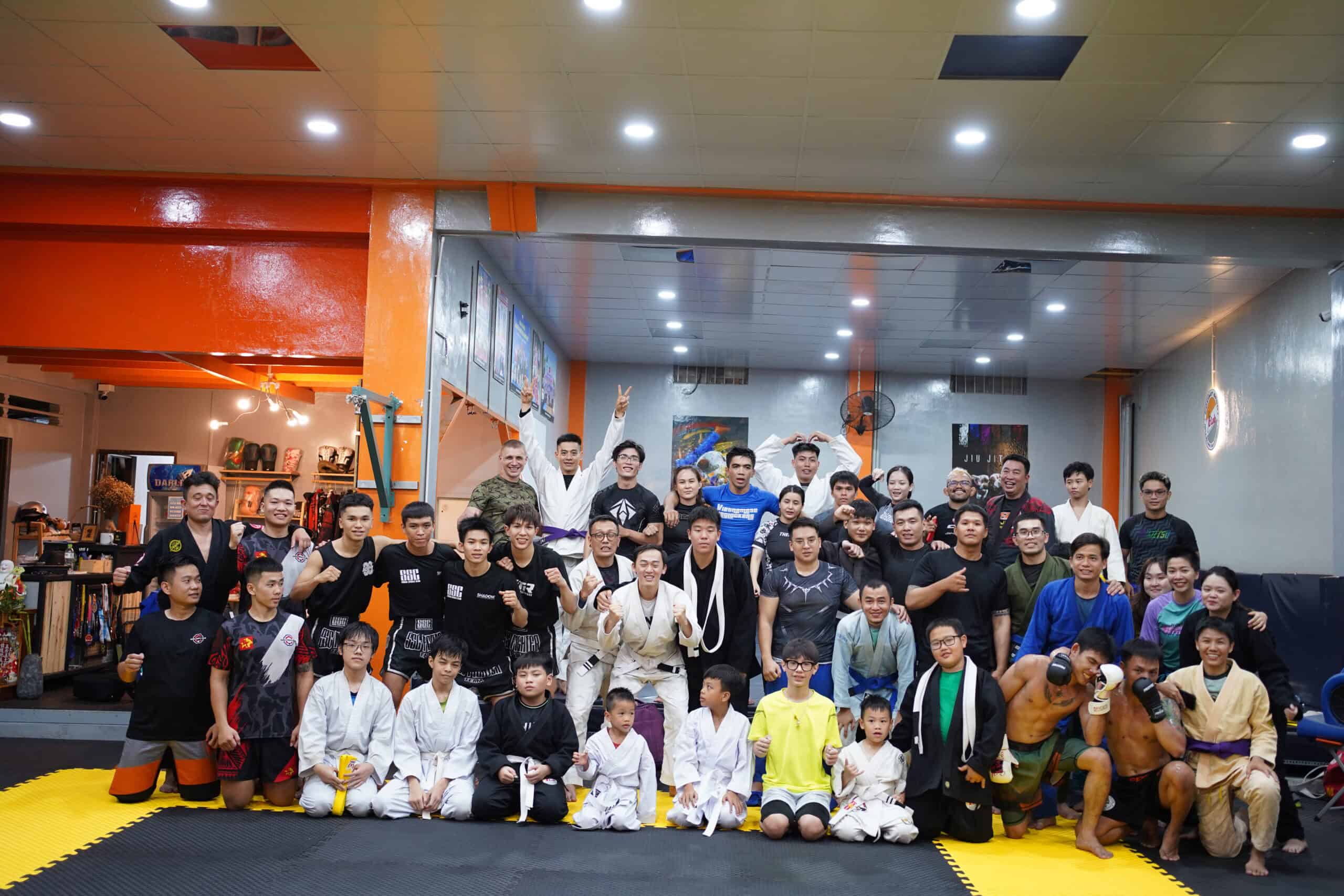 ELAB Sport Club group photo Vung Tau